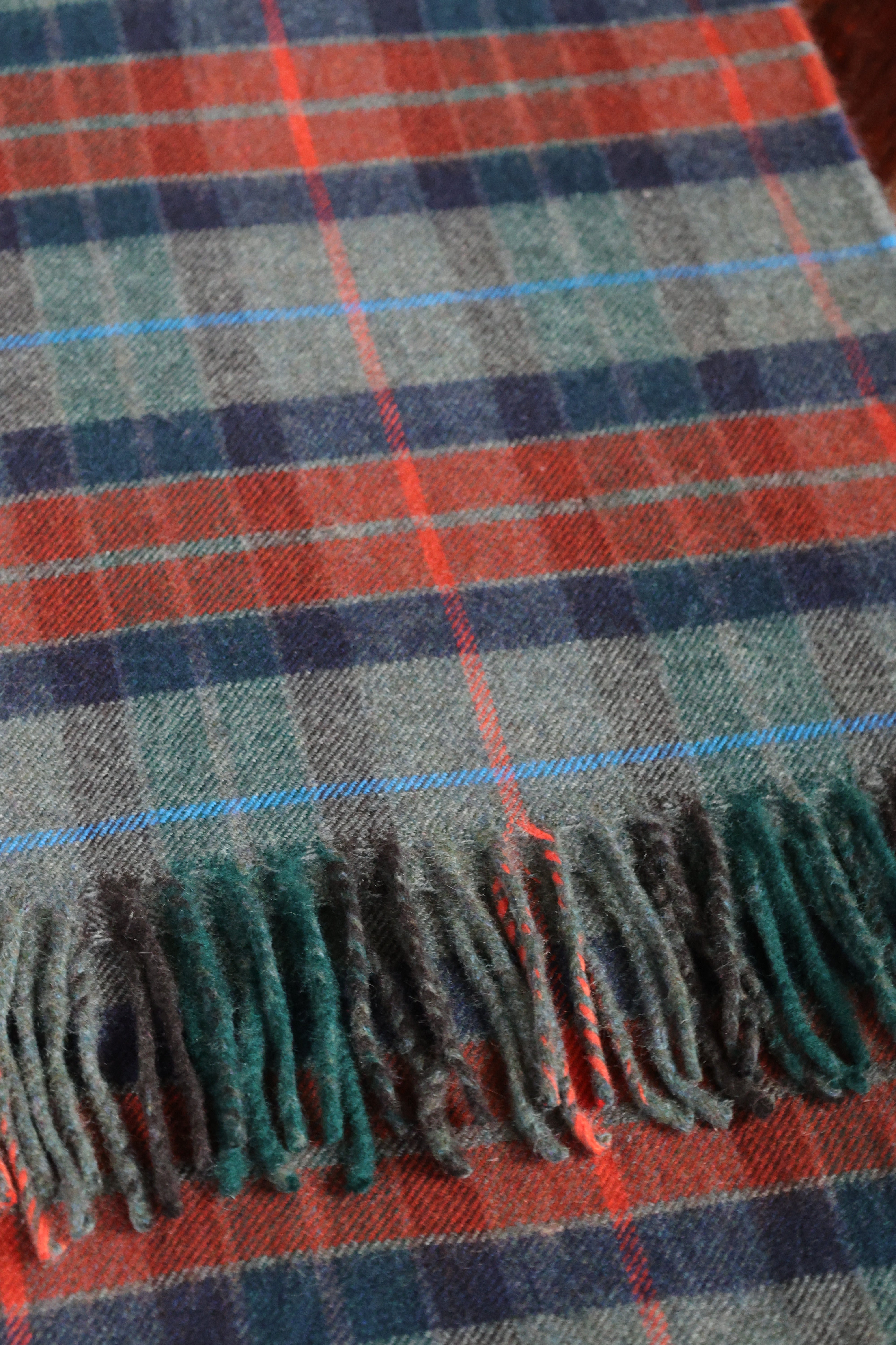 Kaschmirschal Tartan Dundee | Grau, Orange Grün